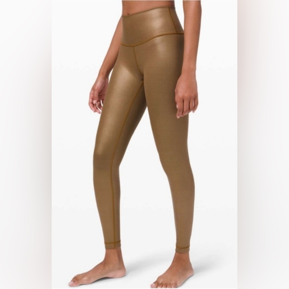 Shiny Gold High-Waisted Leggings